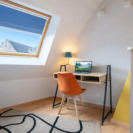 Maison 2 Avec Bureau - Proche Gare *
