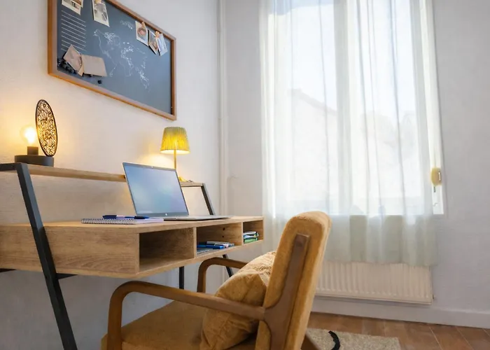 Apartment Maison 2 Avec Bureau - Proche Gare